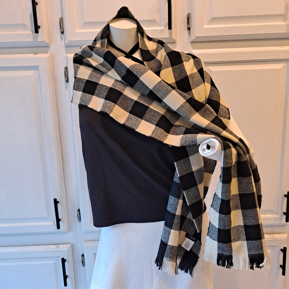 J. Crew Black and Cream Plaid Scarf - Picture 1 of 5